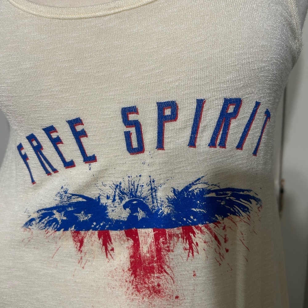 Wrangler, Free Spirit. Cream Tank Top with Blue and Red Design - Picture 3 of 7